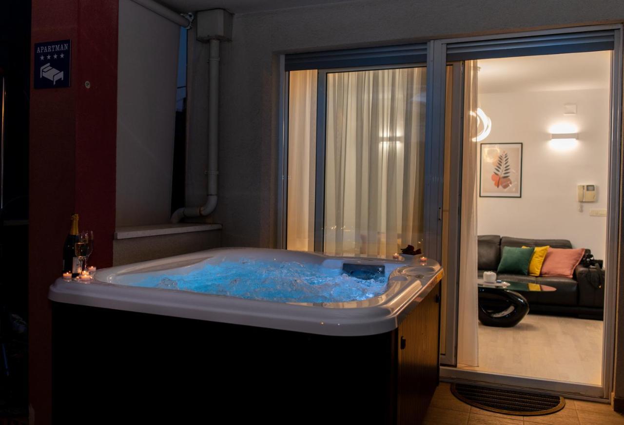 Salvia Apartment With Private Jacuzzi Split Buitenkant foto