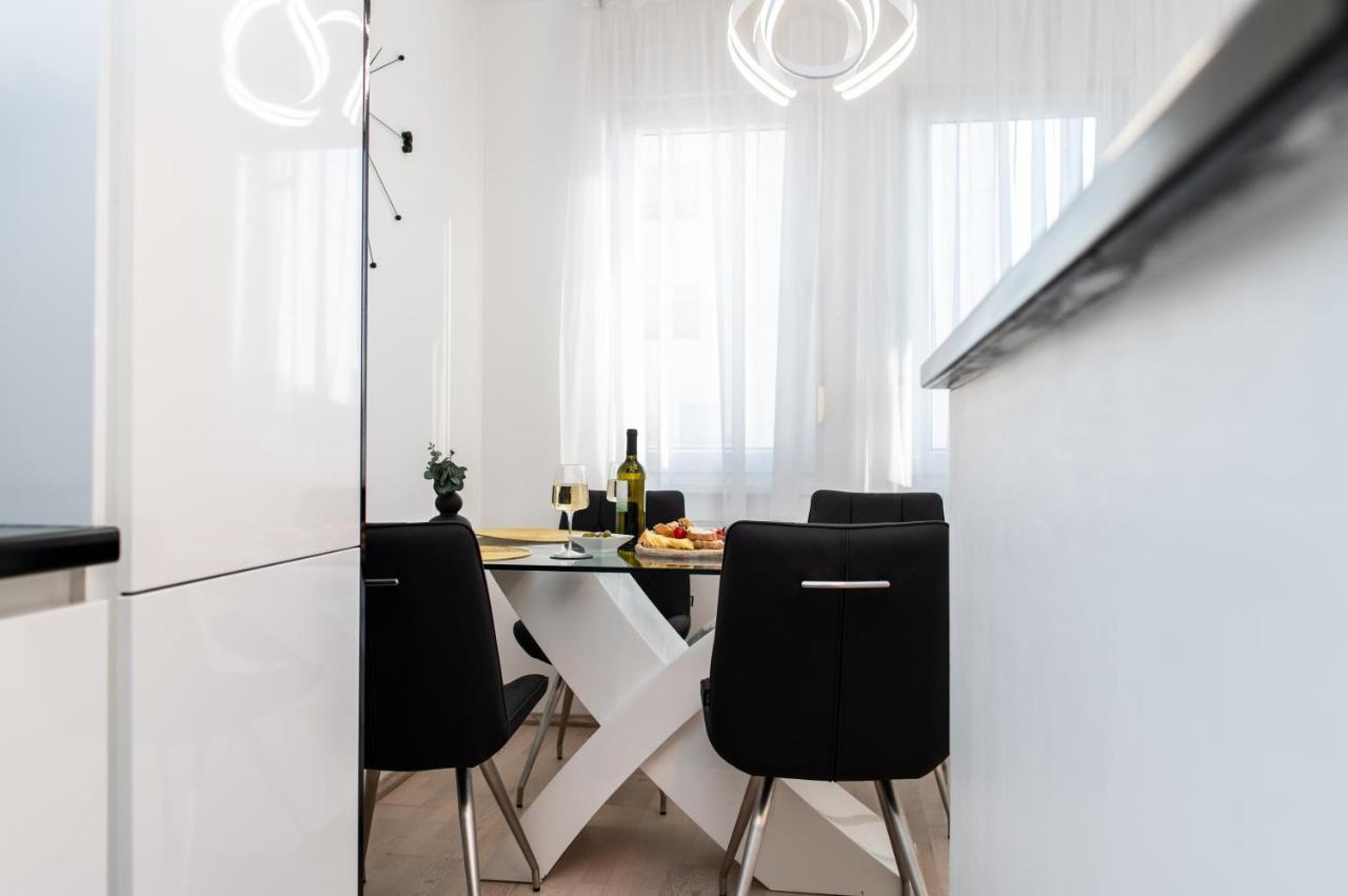 Salvia Apartment With Private Jacuzzi Split Buitenkant foto