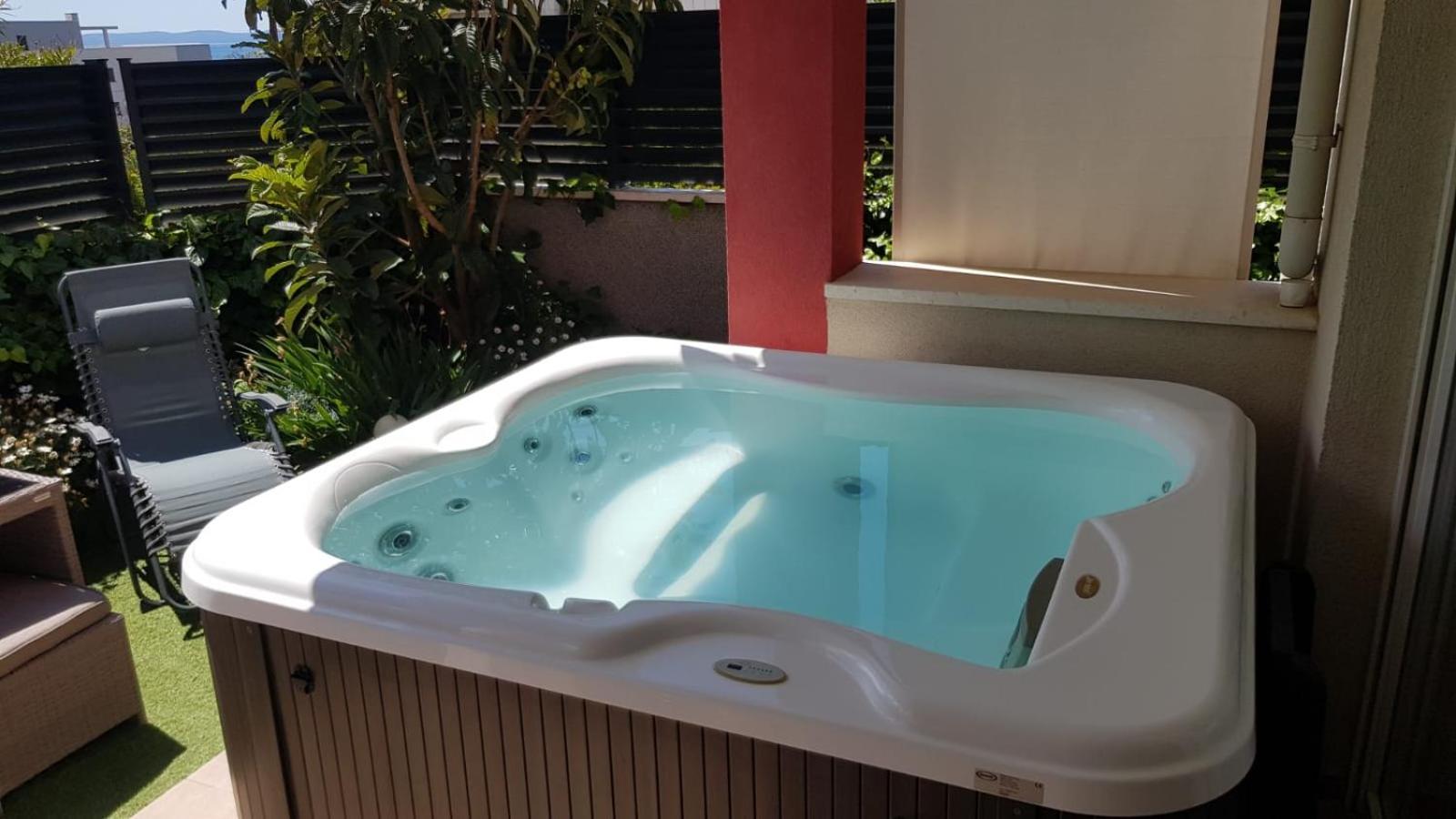 Salvia Apartment With Private Jacuzzi Split Buitenkant foto