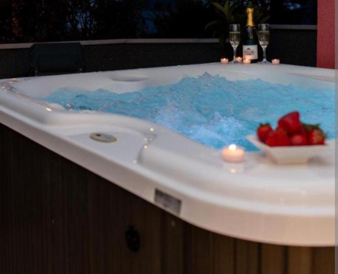 Salvia Apartment With Private Jacuzzi Split Buitenkant foto